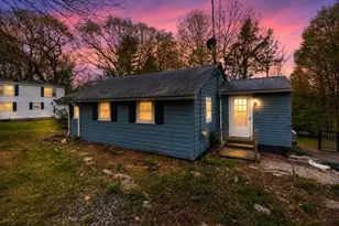 16 Oxford St, West Boylston, MA 01583 - Photo 1