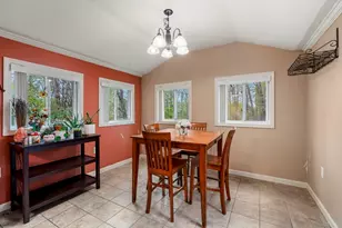 16 Oxford St, West Boylston, MA 01583 - Photo 6
