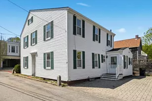 8 Vernon Ct, Newburyport, MA 01950 - Photo 4