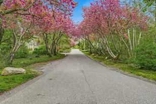 55 Ridgeview Dr, Falmouth, MA 02540 - Photo 32
