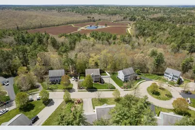 45 Cinnamon Ridge Cir, Middleborough, MA 02346 - Photo 4