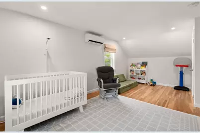 152 Sprague St, Dedham, MA 02026 - Photo 24