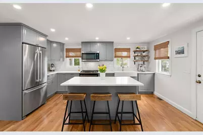 152 Sprague St, Dedham, MA 02026 - Photo 12