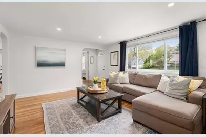 152 Sprague St, Dedham, MA 02026 - Photo 8