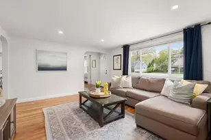 152 Sprague St, Dedham, MA 02026 - Photo 8