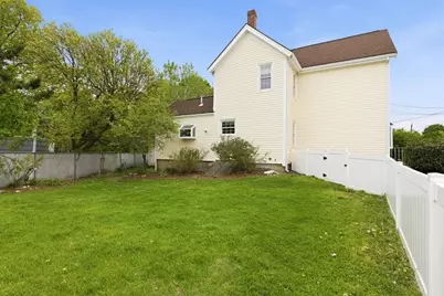 114 Fulton St, Norwood, MA 02062 - Photo 32
