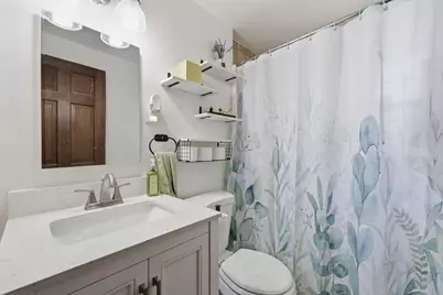 49 Canterbury Rd, Springfield, MA 01118 - Photo 20