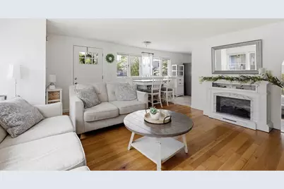49 Canterbury Rd, Springfield, MA 01118 - Photo 10