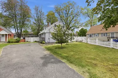 49 Canterbury Rd, Springfield, MA 01118 - Photo 38