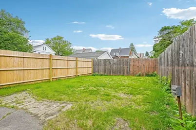 18 Balcomb St #B, Salem, MA 01970 - Photo 24