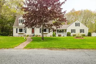13 Bow Dr, Acushnet, MA 02743 - Photo 2