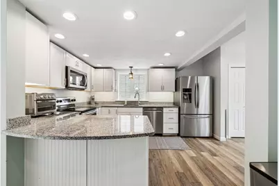 23 Belmont St, Abington, MA 02351 - Photo 6