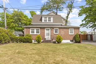 14 Palmer St, Quincy, MA 02169 - Photo 1