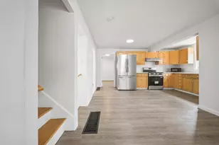 14 Palmer St, Quincy, MA 02169 - Photo 6