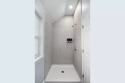 15 Rear Argyle St, Revere, MA 02151 - Photo 24