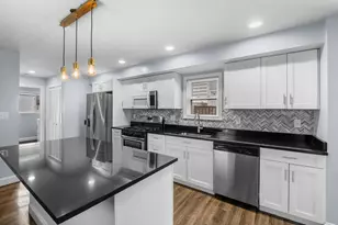 15 Rear Argyle St, Revere, MA 02151 - Photo 6