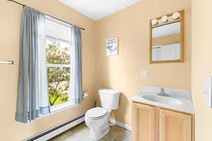 19 Pinehurst Ave, Saugus, MA 01906 - Photo 8