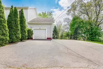 19 Pinehurst Ave, Saugus, MA 01906 - Photo 20