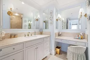 1 Avery St, Boston, MA 02111 - Photo 32
