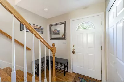 289 Weymouth St, Holbrook, MA 02343 - Photo 4