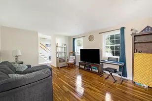 289 Weymouth St, Holbrook, MA 02343 - Photo 6