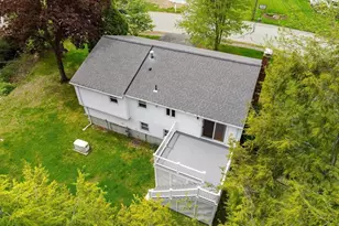 35 Freeport Dr, Burlington, MA 01803 - Photo 34