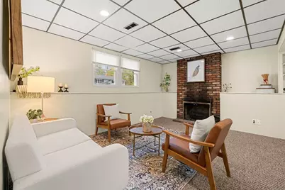 35 Freeport Dr, Burlington, MA 01803 - Photo 26