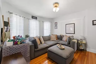 71 Houghton St, Boston, MA 02122 - Photo 16