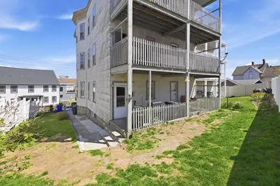 71 Houghton St, Boston, MA 02122 - Photo 30