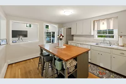 117 Pelham St, Pembroke, MA 02359 - Photo 16