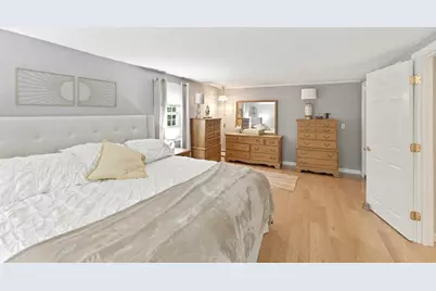 117 Pelham St, Pembroke, MA 02359 - Photo 32