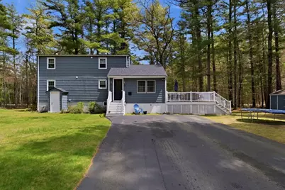 117 Pelham St, Pembroke, MA 02359 - Photo 2