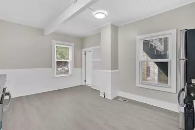 7 Sibley Ave, Westfield, MA 01085 - Photo 8