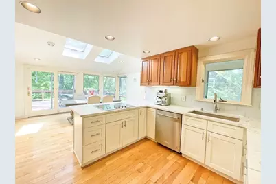 37 Emerson Rd, Winchester, MA 01890 - Photo 4