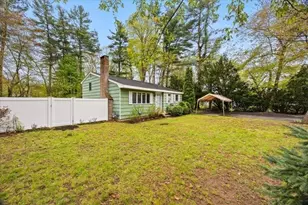 9 Green St, Foxboro, MA 02035 - Photo 2