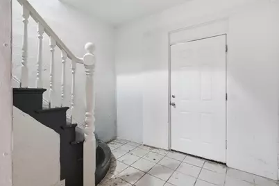 52 Hamilton Ave, Lynn, MA 01902 - Photo 16