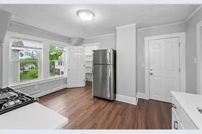 23 7th Ave, Haverhill, MA 01830 - Photo 6