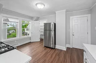 23 7th Ave, Haverhill, MA 01830 - Photo 6