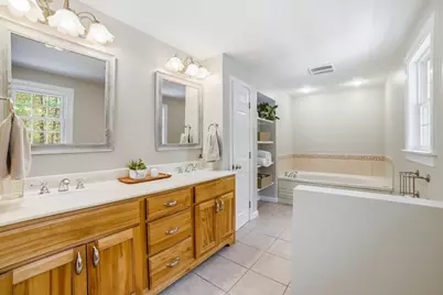 43 Carriage Hill Road, Northborough, MA 01532 - Photo 20
