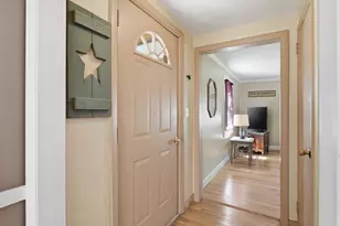 20 Arbor Ln, Wilbraham, MA 01095 - Photo 4