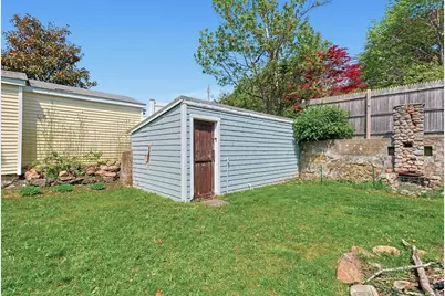 97 Middle Rd, Acushnet, MA 02743 - Photo 34