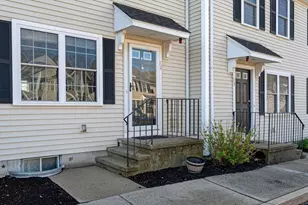 11 Boxberry Ln, Rockland, MA 02370 - Photo 1