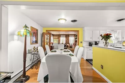 273 W Chestnut St, Brockton, MA 02301 - Photo 10