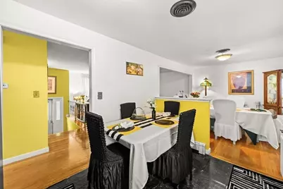 273 W Chestnut St, Brockton, MA 02301 - Photo 8