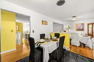 273 W Chestnut St, Brockton, MA 02301 - Photo 8