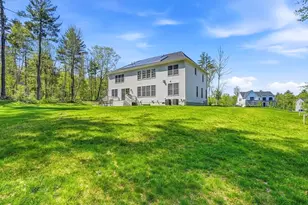 60 Chamberlain St, Hopkinton, MA 01748 - Photo 4