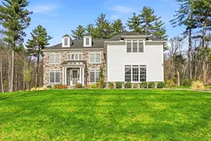 60 Chamberlain St, Hopkinton, MA 01748 - Photo 2