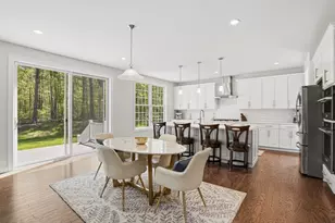 60 Chamberlain St, Hopkinton, MA 01748 - Photo 16