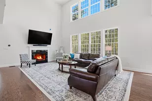 60 Chamberlain St, Hopkinton, MA 01748 - Photo 12
