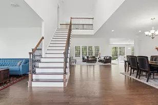60 Chamberlain St, Hopkinton, MA 01748 - Photo 8